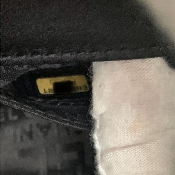 Chanel satin crossbody bag with Card - Picture 5 of 6